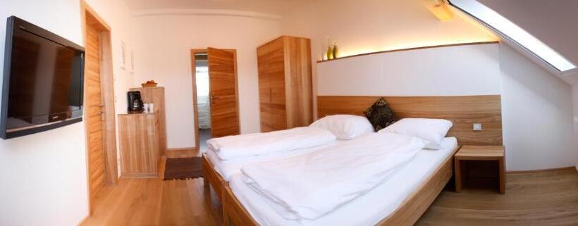 חדר סטנדרט, ölerhof