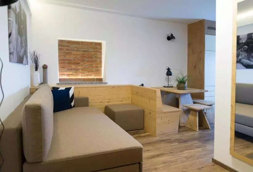 １ベッドルームドゥプレックスアパートメント, ölerhof