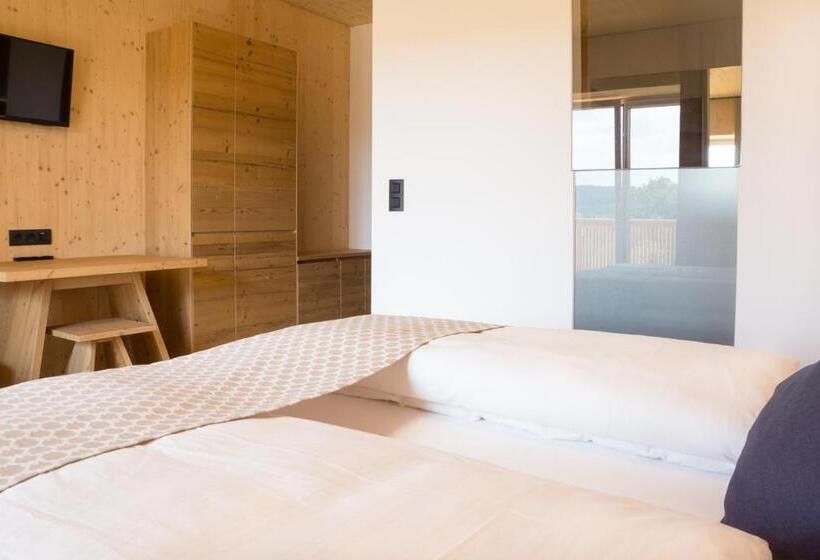 דירת שני חדרים, ölerhof