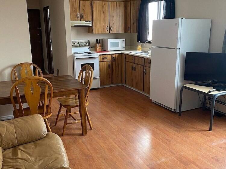 חדר סטנדרט, Kings Court Motel