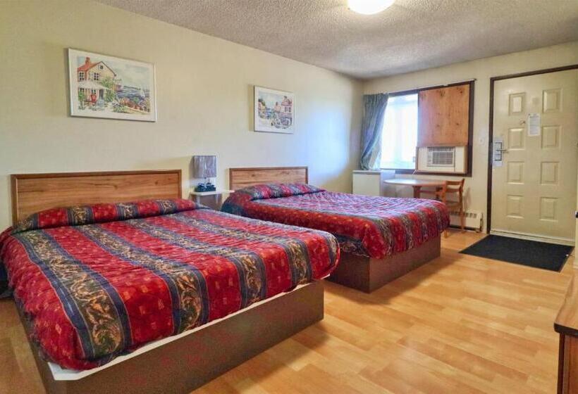 חדר בסיסי, Kings Court Motel