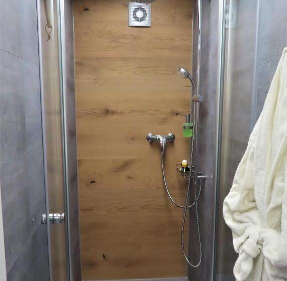 غرفة عائلية حمام مشترك, Gasthaus Alpina