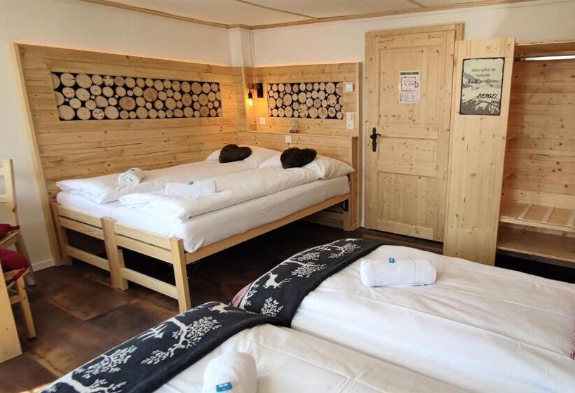 غرفة عائلية حمام مشترك, Gasthaus Alpina