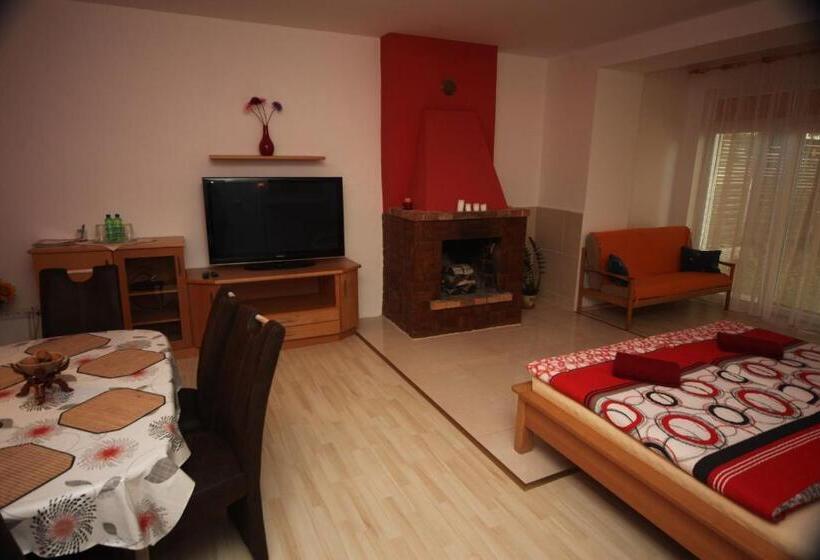 آپارتمان سوپریور 2 خوابه, Penzion V Roklich & Apartmens V Roklich