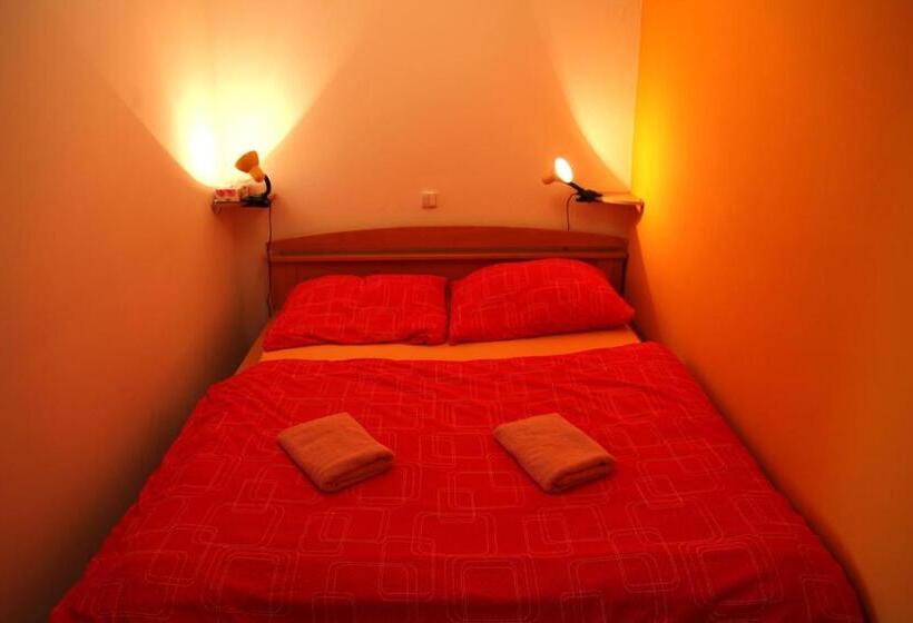 Апартаменты 2 Спальни, Penzion V Roklich & Apartmens V Roklich