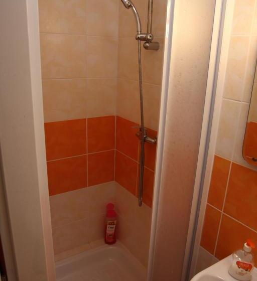 Апартаменты 2 Спальни, Penzion V Roklich & Apartmens V Roklich