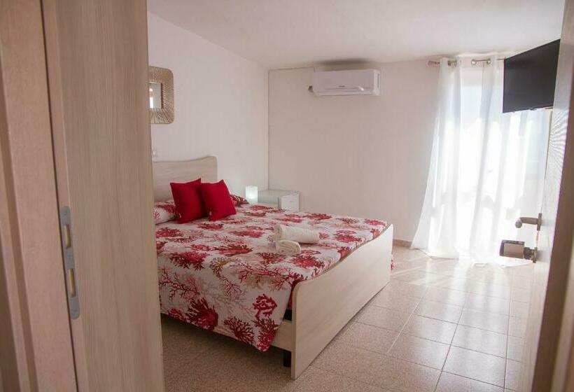 海景标准间带阳台, Bluriva