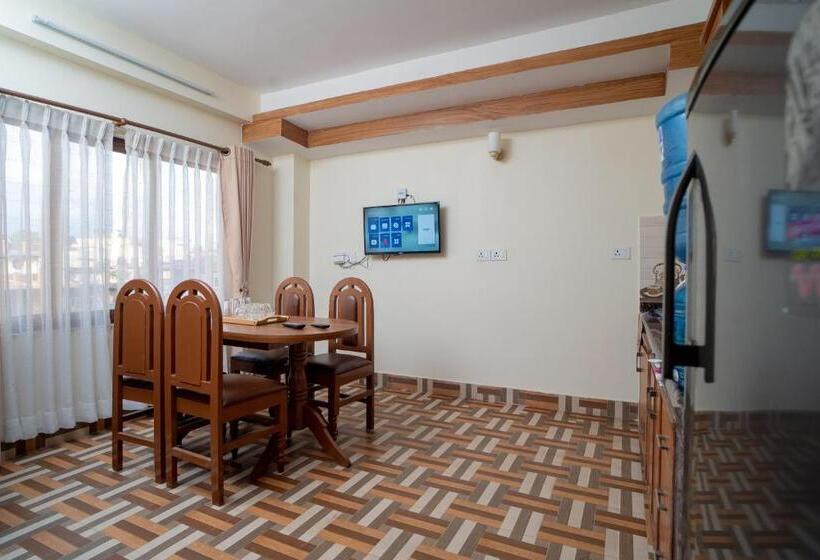 آپارتمان 1 خوابه, Madhuban