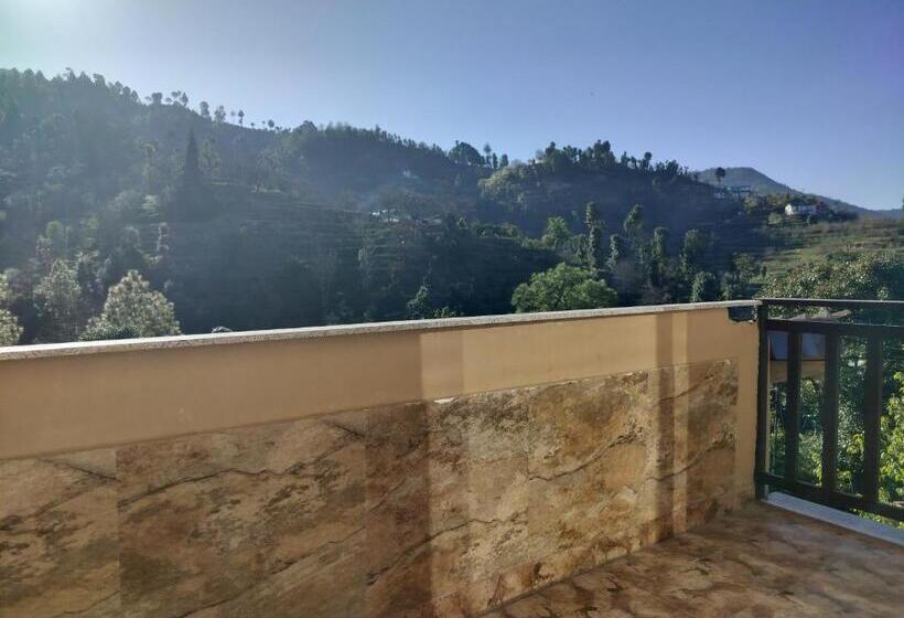 Standardrum med Balkong, Francolin Lodge Farmstay @ Darima