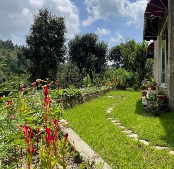 Standardrum Trädgårdsutsikt, Francolin Lodge Farmstay @ Darima