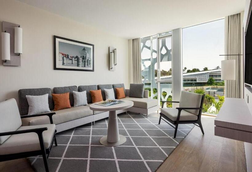 سوئیت اجرایی با تخت کینگ, Rabat Marriott