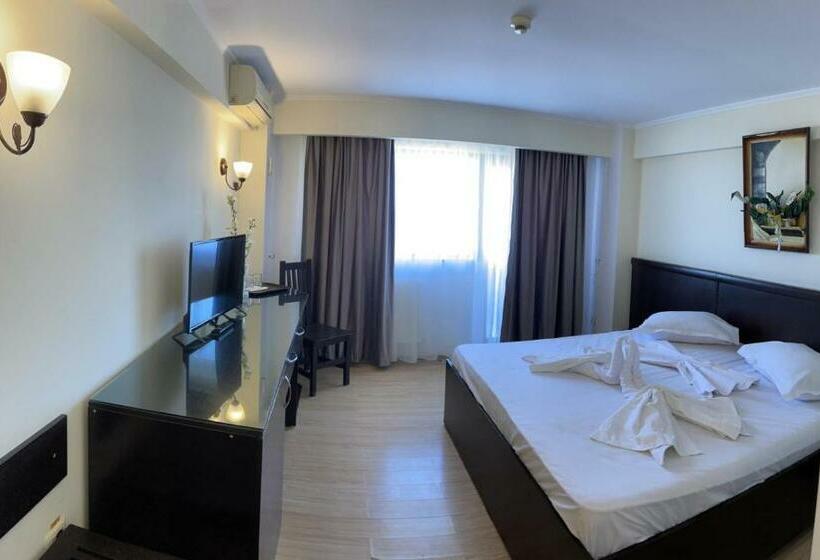 스탠다드 발코니 룸, Royal Costinesti