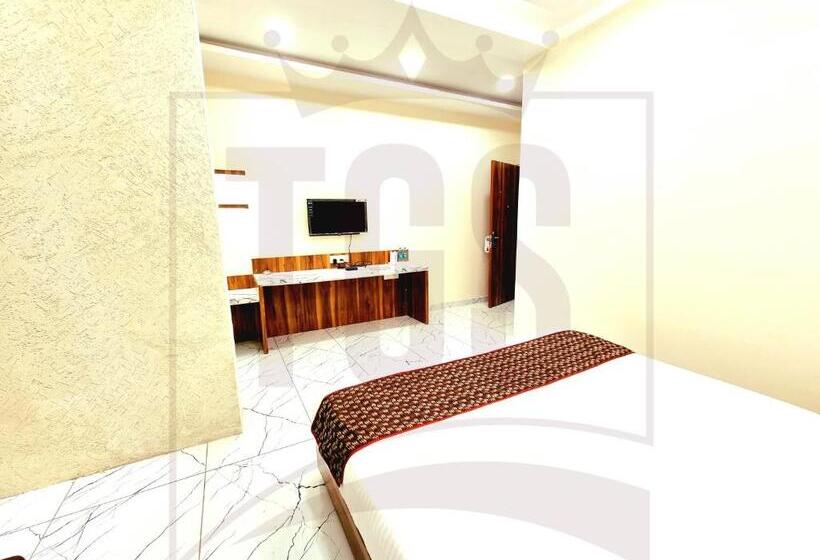 キングサイズベッドのスーペリアルーム, The Grand Siddhi