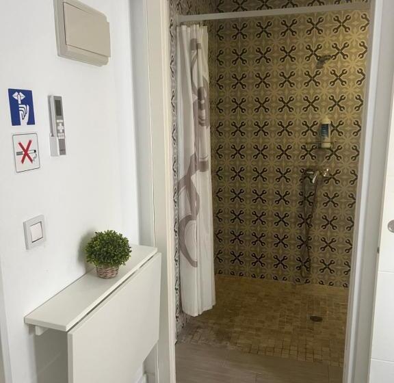 اتاق استاندارد برای معلولان, L Boutique Tarifas