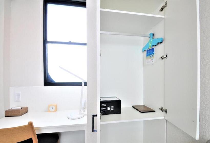 اتاق استاندارد با چشمانداز دریا, ホテル フィオマーレ