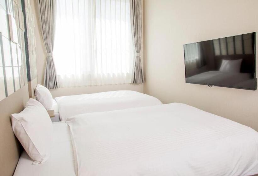 اتاق استاندارد با چشمانداز دریا, ホテル フィオマーレ