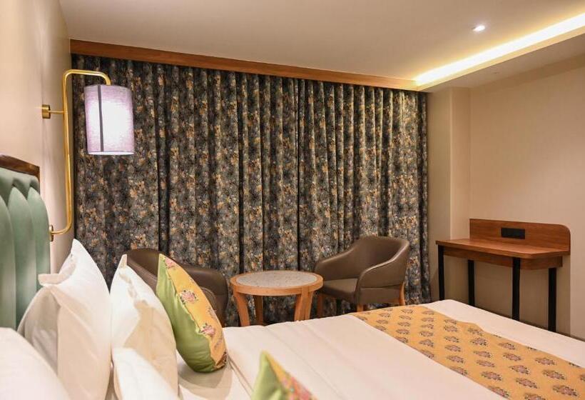 Номер Deluxe, Suvidha Suites