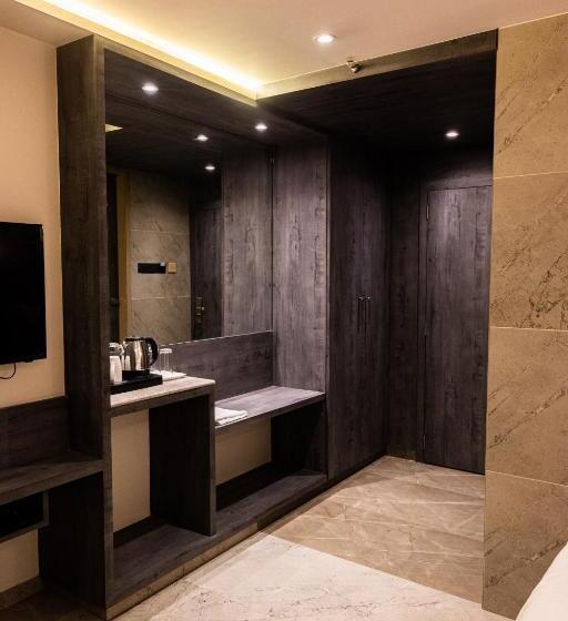 غرفة قياسية, Suvidha Suites