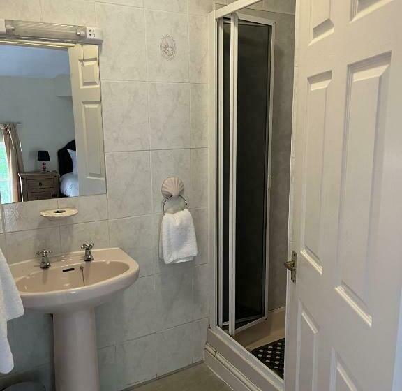 חדר אקזקיוטיב, The Tontine Hotel & Bar