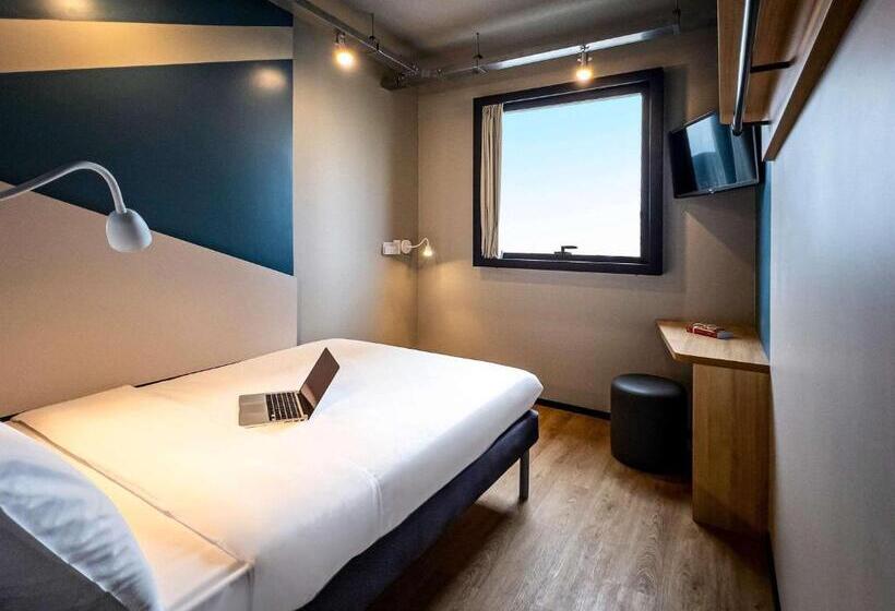 اتاق استاندارد, Ibis Budget Balneario Camboriu