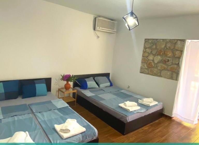 Chambre Supérieure, Blue Maris