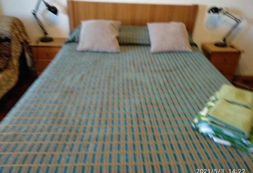 غرفة سوبيريور رباعية, Quartos Cesário Verde Massamá