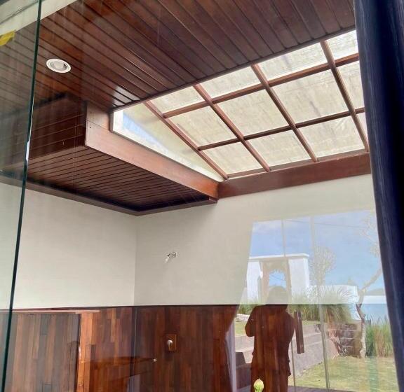 סטודיו דלוקס, Volcano Side Kintamani Bali