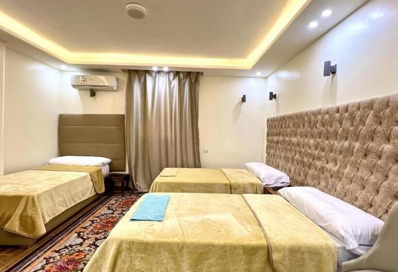 اتاق لوکس سه تخته, Pyramids Gardens Hotel   فندق حدائق الاهرام