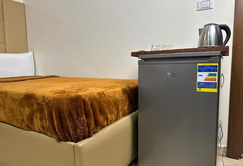 اتاق لوکس سه تخته, Pyramids Gardens Hotel   فندق حدائق الاهرام