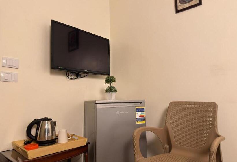 اتاق لوکس یک تخته, Pyramids Gardens Hotel   فندق حدائق الاهرام