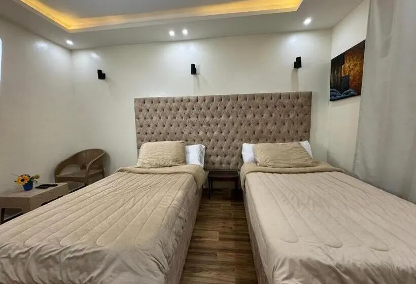 اتاق لوکس با بالکن, Pyramids Gardens Hotel   فندق حدائق الاهرام