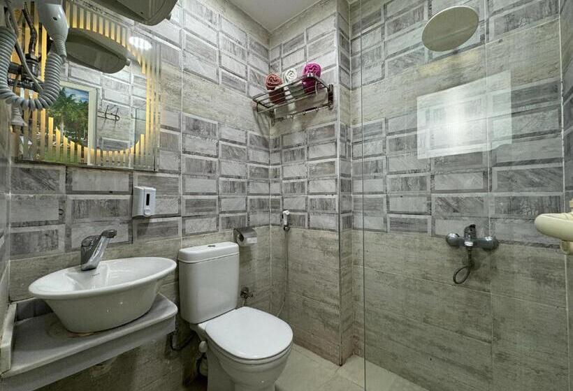 اتاق استاندارد سه نفره, Pyramids Gardens Hotel   فندق حدائق الاهرام