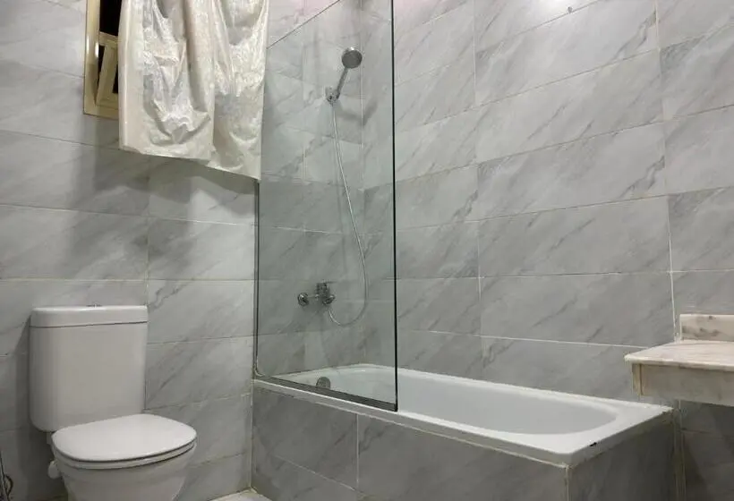 اتاق لوکس, Pyramids Gardens Hotel   فندق حدائق الاهرام