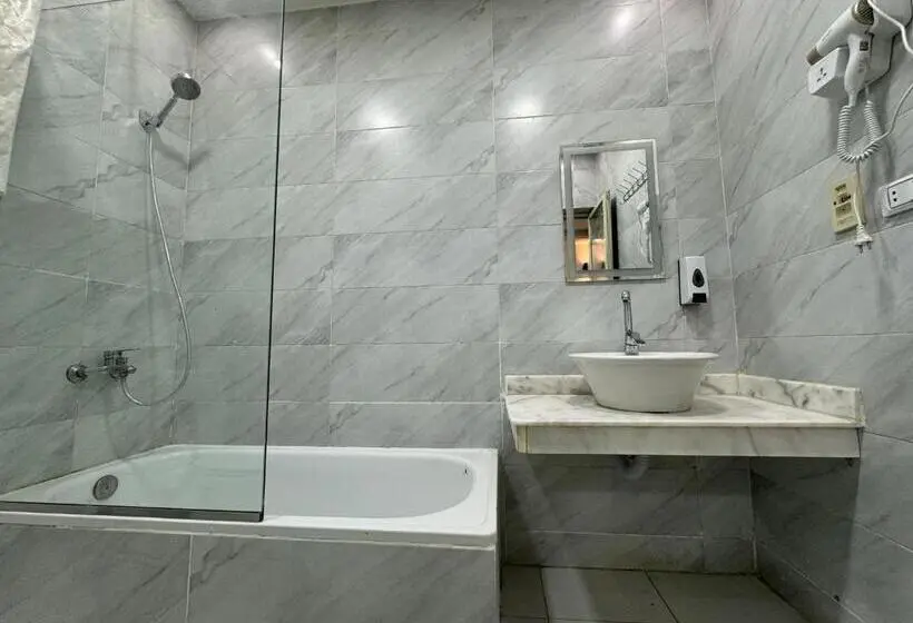 اتاق لوکس, Pyramids Gardens Hotel   فندق حدائق الاهرام
