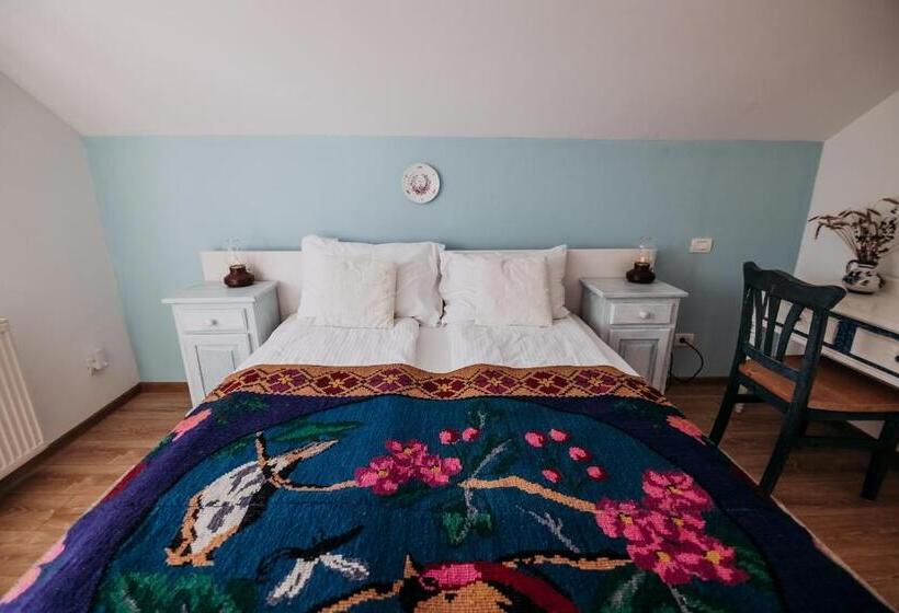 شقة غرفة واحدة ذات إطلالة, Casa De Sub Munte