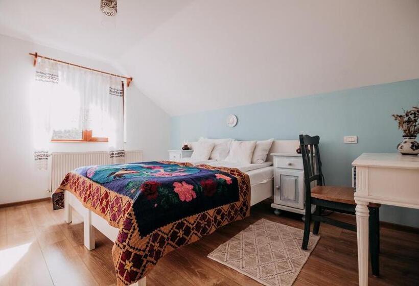 شقة غرفة واحدة ذات إطلالة, Casa De Sub Munte