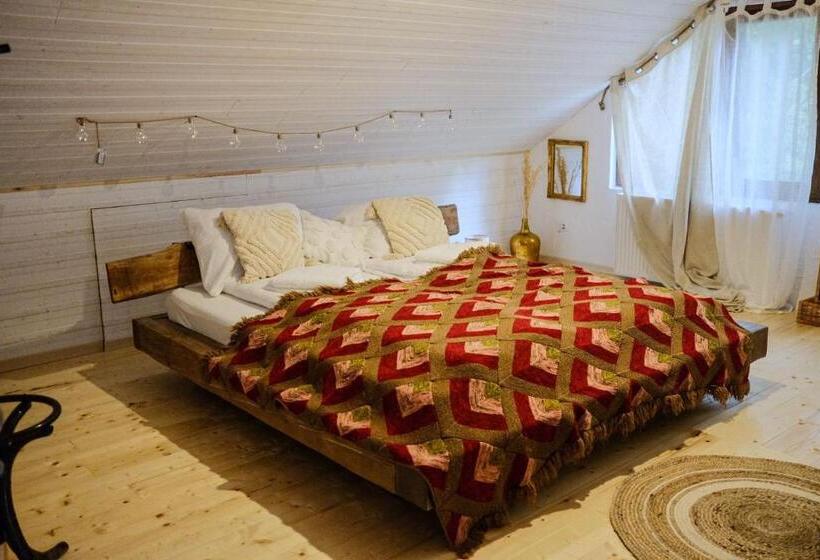 غرفة قياسية سرير كينج, Casa De Sub Munte