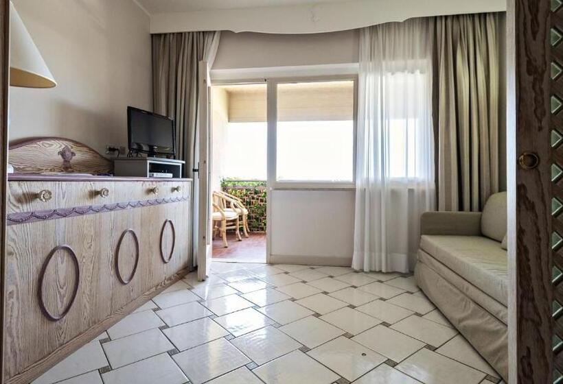 آپارتمان 1 خوابه, Suite 225 Golf H Promo Service Srl