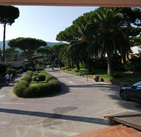 آپارتمان 1 خوابه, Suite 225 Golf H Promo Service Srl