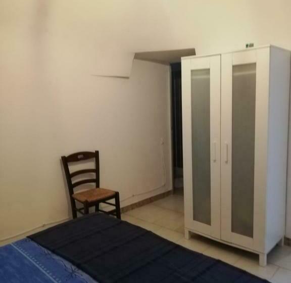 اتاق لوکس, Ciao B&b