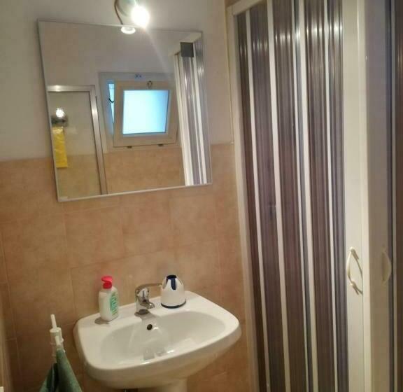 اتاق لوکس, Ciao B&b