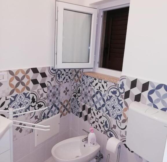 اتاق لوکس, Ciao B&b