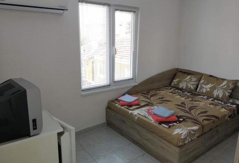 Студия Стандарт Вид на Море, Guestrooms Stoyanovi