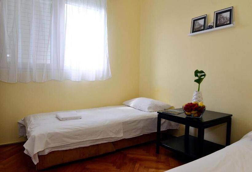 اتاق استاندارد, Sobe Tivat