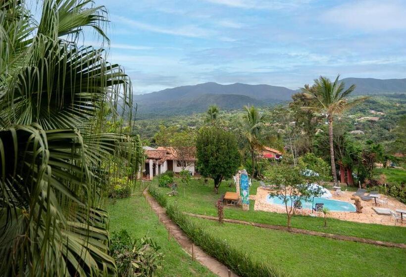 جناح مطلّ علي الجبل, Pousada Namaste