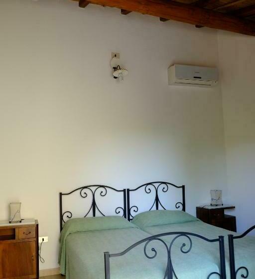 豪华房间, B&b Nurachi