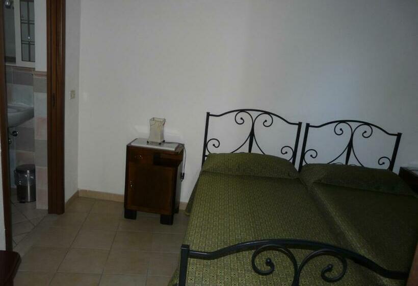 豪华房间, B&b Nurachi