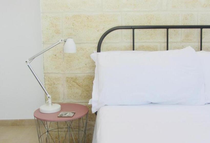 标准间, Casa Della Scrittrice