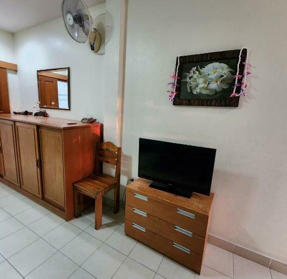 Студия Стандарт, Happy Valley Pattaya