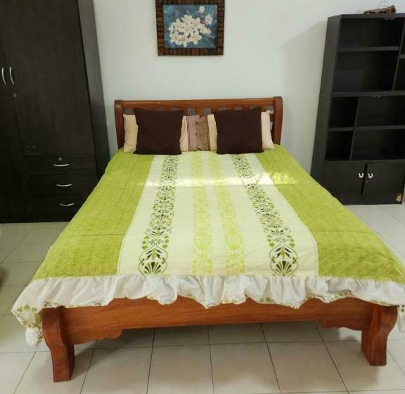 스탠다드 스튜디오, Happy Valley Pattaya